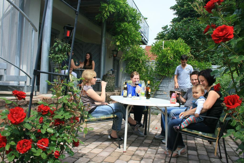Gaestehaus Hauser Rust Bagian luar foto