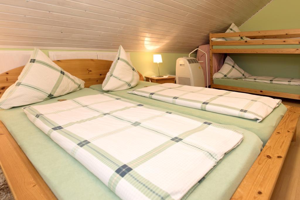 Gaestehaus Hauser Rust Bagian luar foto